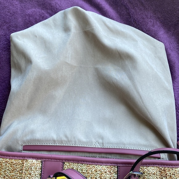 Straw Shoulder Bag Tote, Pink Stix - Picture 6 of 9